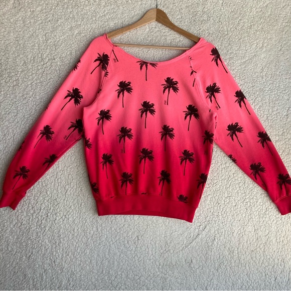 PINK Victoria’s Secret graphic sweatshirt with "Pink" print and palm trees Sz XS - Picture 12 of 16